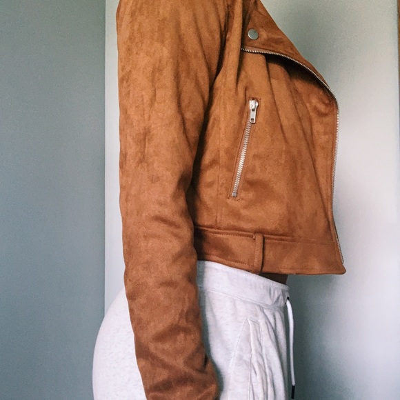 Jacket - Picture 2 of 4